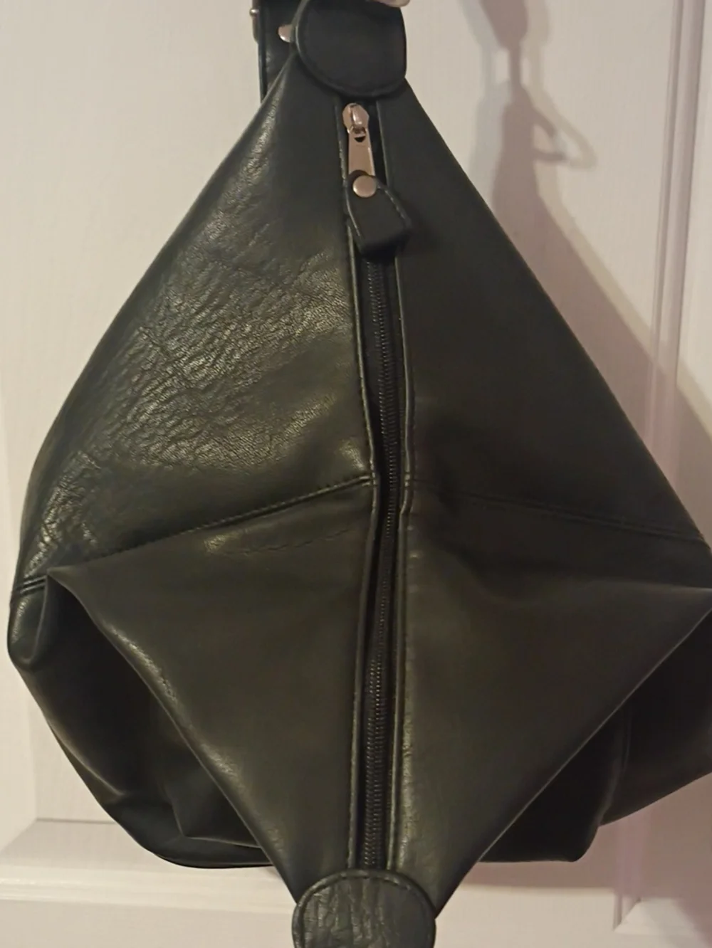 Kathy Ireland Slingback Bag